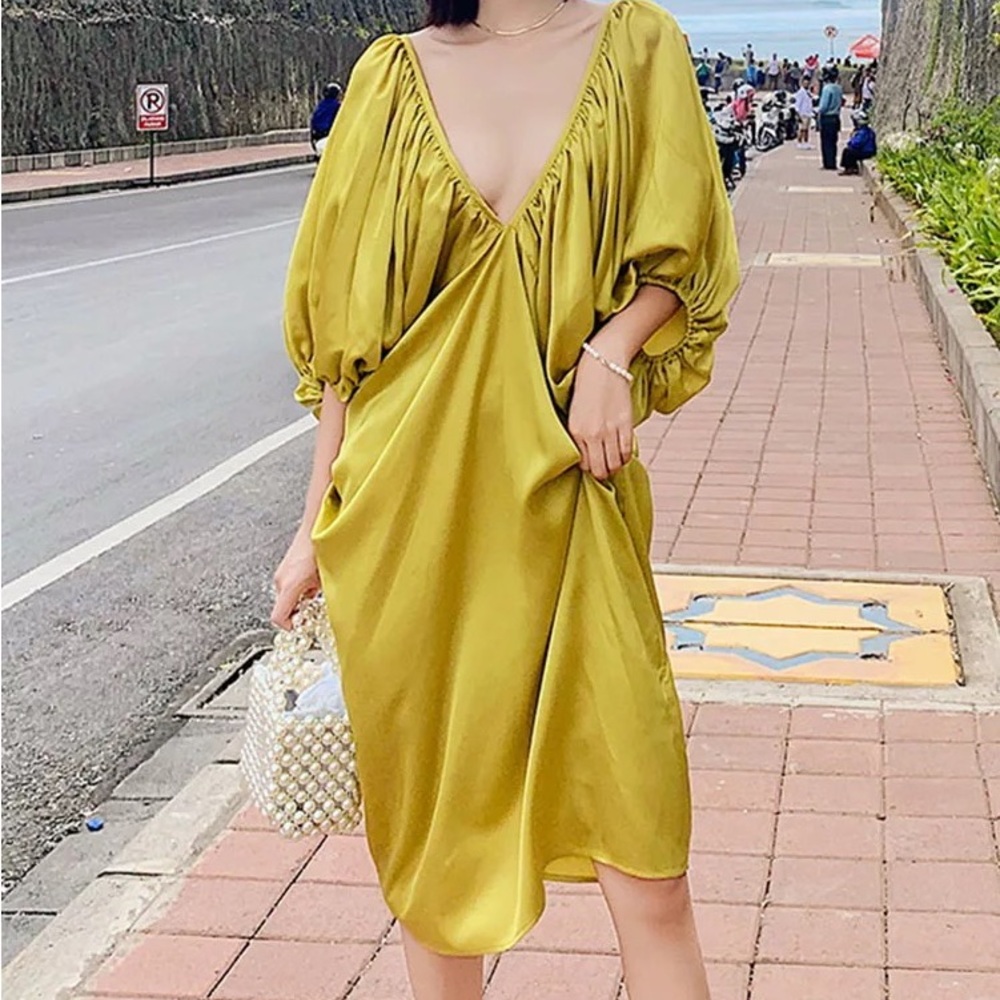 NEW Women’s Satin V Neck Midi Dress